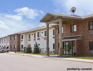 Americas Best Value Inn Missouri Valley Экстерьер фото