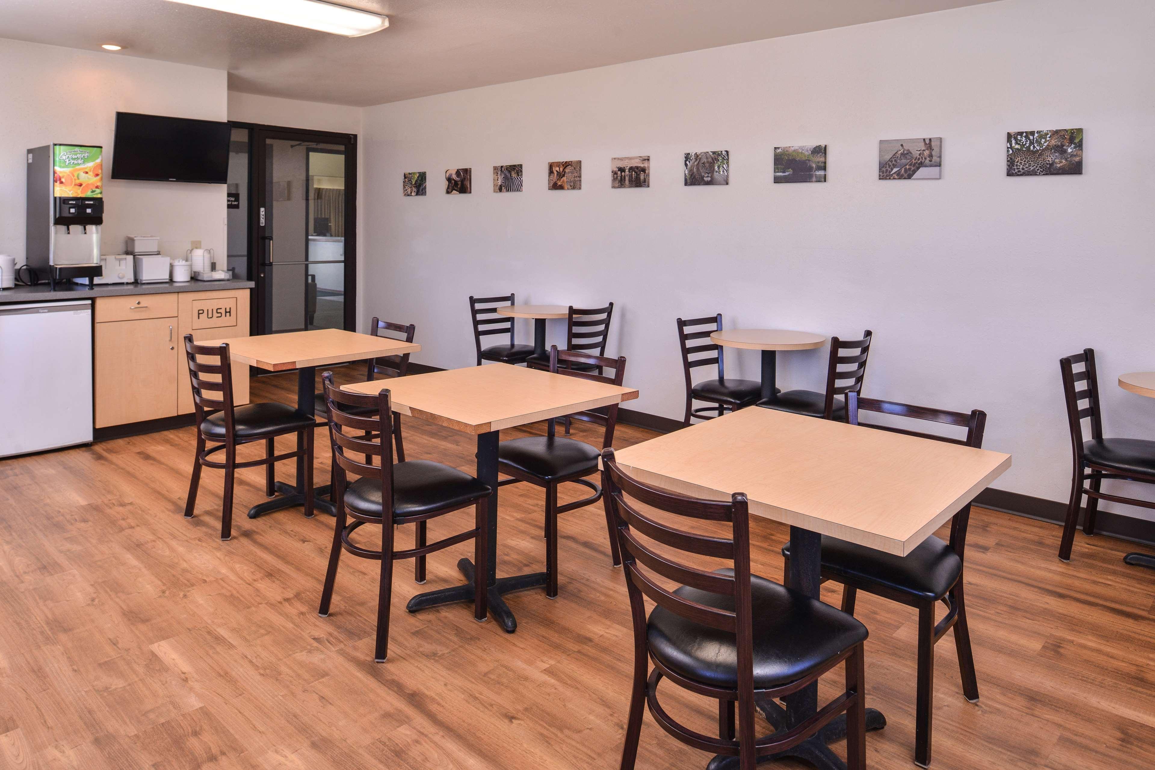 Americas Best Value Inn Missouri Valley Экстерьер фото