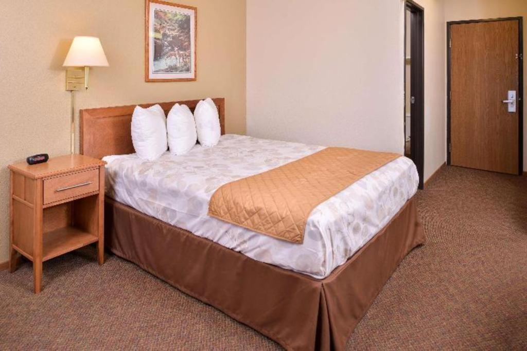 Americas Best Value Inn Missouri Valley Экстерьер фото